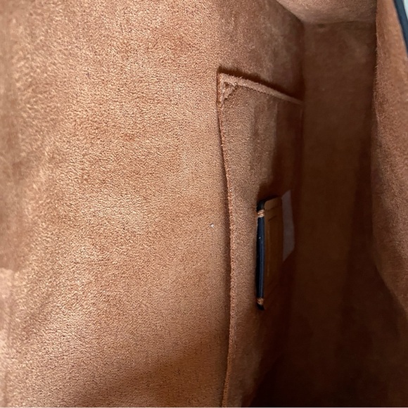 COACH Flap Clutch Crossbody CP034 SV/BK (Black) Bag - Picture 6 of 8